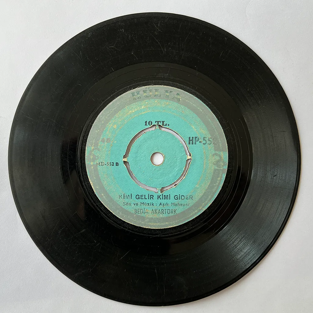 Bedia Akartürk Katip Arzuhalim 45'lik Plak 2 bedia akarturk 2