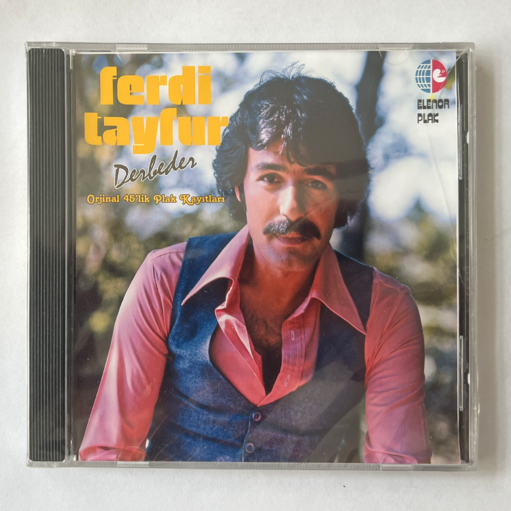 Ferdi Tayfur Derbeder (Orjinal 45'lik Plak Kayıtları) 1 Ferdi Tayfur Derbeder (Orjinal 45'lik Plak Kayıtları)