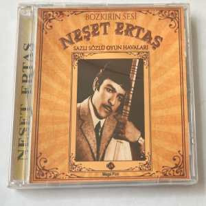 Neşet Ertaş Sazlı Sözlü Oyun Havaları - Bozkırın Sesi CD