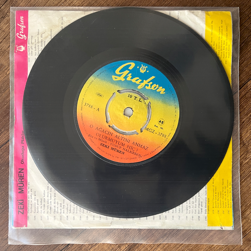 Zeki Müren Olurmuyum Hiç 45'lik Plak 2 zeki 3 1