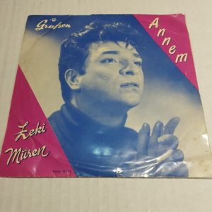 Tüm Ürünler 42 Zeki Müren Plak