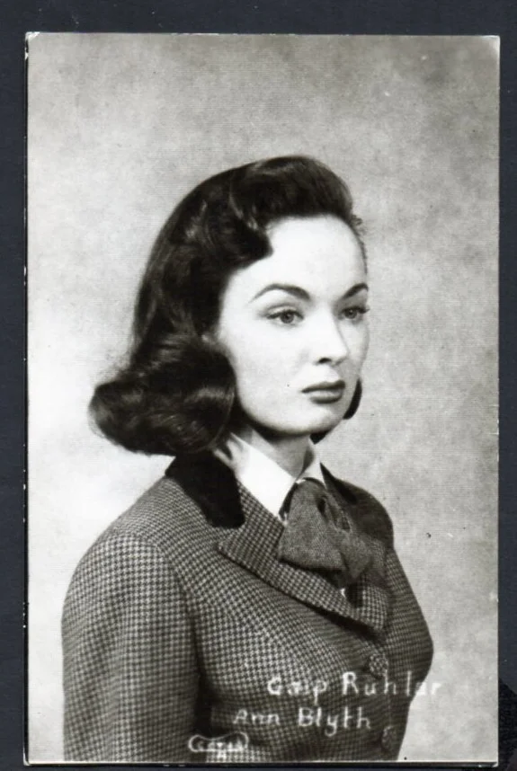 Ann Marie Blyth SB Fotokart - 1 1 klikyayeni 155 1 1.jpg