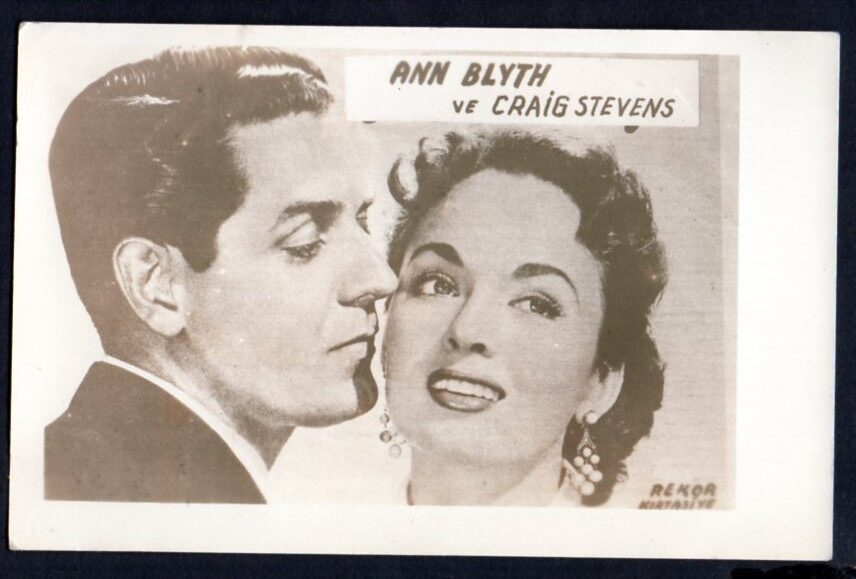 Ann Blyt ve Craigh Daniel SB Fotokart 1 klikyayeni 163 1 rotated 2.jpg