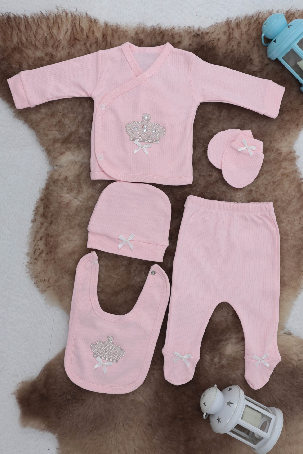 Sema Baby 5 Parça Hastane Çıkışı Zıbın Seti 0-3 Ay - Queen 1 Sema Baby 5 Parça Hastane Çıkışı Zıbın Seti 0-3 Ay - Queen